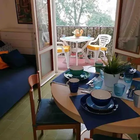 Immobile Vintage A Pineta Daire *